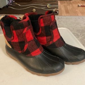 Sperry top-side cove Buffalo check boots